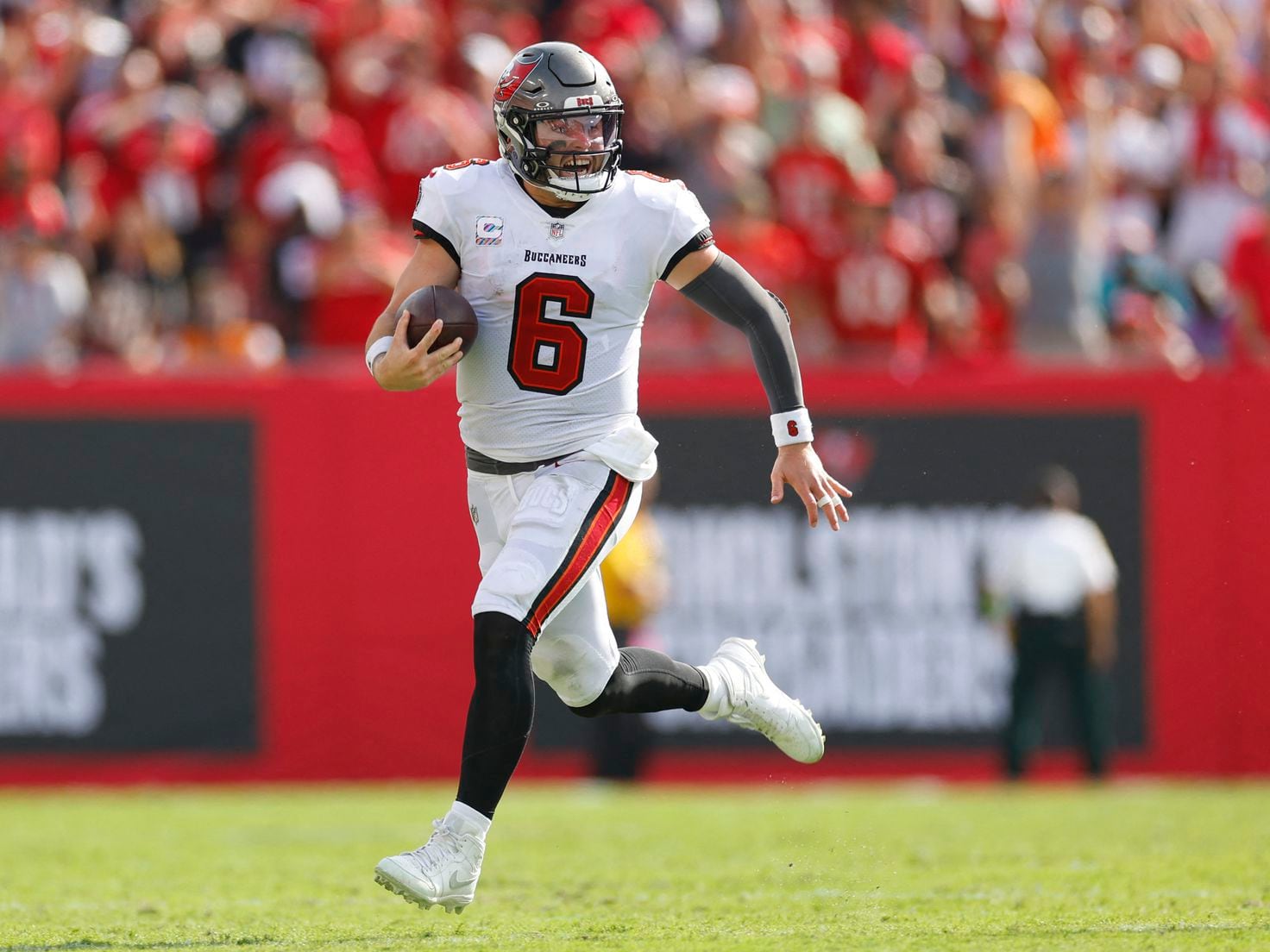 There's not a hotter quarterback on 3rd down than Bucs' Baker Mayfield