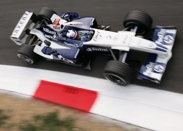 Montoya terminó dos veces en el tercer lugar de la clasificación general, pero en 2003 fue el año en el que estuvo más cerca hasta que dos accidentes le quitaron esa opción en los dos últimos circuitos de la temporada. En total el colombiano consiguió 4 victorias y 11 poles, siendo el noveno corredor más ganador de Williams, el cuarto con más podios (23) y el séptimo que más Grandes Premios corrió (68).