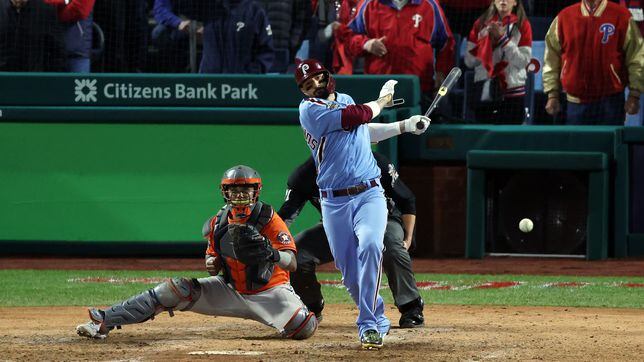 Houston Astros top Philadelphia Phillies 4-1 in Game 6 to win