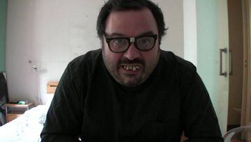 Ignacio Allende Fernández, 'Torbe' utiliza un estilo 'humorístico' y suele aparecer caracterizado en sus películas.