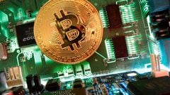 A cryptocurrency miner from the UK lost his bitcoin fortune after mistakenly throwing out the wrong hard drive, but he’s not given up hope of retrieving it.