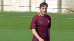 No te vayas nunca: disparate de gol de Totti