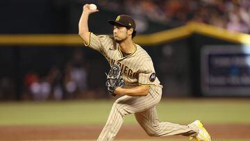 PHOENIX, ARIZONA - APRIL 23: Starting pitcher Yu Darvish #11 of the San Diego Padres pitches against the Arizona Diamondbacks during the third inning of the MLB game at Chase Field on April 23, 2023 in Phoenix, Arizona.   Christian Petersen/Getty Images/AFP (Photo by Christian Petersen / GETTY IMAGES NORTH AMERICA / Getty Images via AFP)