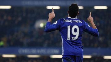 Chelsea&#039;s Brazilian-born Spanish striker Diego Costa celebrates after scoring the opening goal of the English Premier League football match between Chelsea and Hull City at Stamford Bridge in London on January 22, 2017. / AFP PHOTO / Adrian DENNIS / 