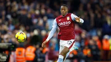 Jhon Jader Durán debuta en la Premier en derrota de Aston Villa