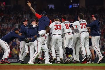 World Series: Braves rout the Astros to win 4-2 - Taipei Times