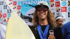 Sim&oacute;n Salazar Giraldo, campe&oacute;n nacional de surf en 2019.