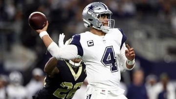ARLINGTON, TEXAS - NOVEMBER 29: Dak Prescott #4 of the Dallas Cowboys throws against the New Orleans Saints in the first quarter at AT&amp;T Stadium on November 29, 2018 in Arlington, Texas.   Ronald Martinez/Getty Images/AFP == FOR NEWSPAPERS, INTERNET,