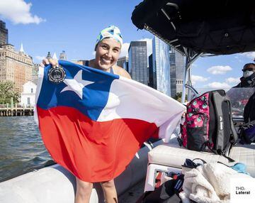 La chilena se luce en el nado en aguas gélidas. Es una de las mejores exponentes del mundo. 