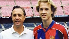 Johan y Jordi Cruyff, en el Camp Nou el 3 de junio de 1995.