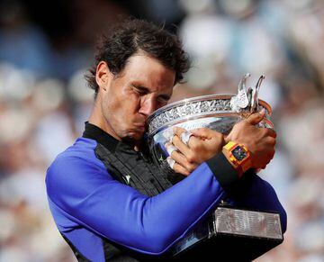 Tennis - French Open - Roland Garros, Paris, France - June 11, 2017 Spain's Rafael Nadal celebrates with the trophy after winning the final against Switzerland's Stan Wawrinka