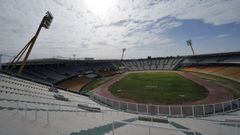 general view inside the Mario Alberto Kempes stadium, in Cordoba, on July 2, 2011, where Brazil and Paraguay will meet on July 9 for their 2011 Copa America Group B football match.  AFP PHOTO/Rodrigo BUENDIA (Photo by RODRIGO BUENDIA / AFP)