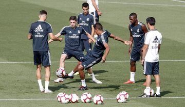 El entrenamiento del Real Madrid antes de viajar a Girona