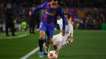 Barcelona plantea usar a Sergiño Dest para fichar a Lewandowski