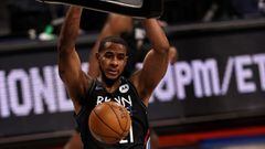 NEW YORK, NEW YORK - APRIL 10: LaMarcus Aldridge #21 of the Brooklyn Nets dunks in the second quarter against the Los Angeles Lakers at Barclays Center on April 10, 2021 in the Brooklyn borough of New York City.NOTE TO USER: User expressly acknowledges an
