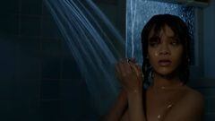 Rihanna interpretando la mítica escena de la ducha de Psicosis en la precuela televisiva de la película, Bates Motel.