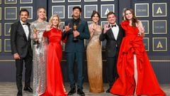 HOLLYWOOD, CA - March 27, 2022.  Eugenio Derbez, Sian Heder, Marlee Matlin, Troy Kotsur, Emilia Jones, Daniel Durant and Amy Forsyth, winners of the Best Picture award for CODA in the Photo Room during the 94th Academy Awards at the Dolby Theatre at Ovation Hollywood on Sunday, March 27, 2022.  (Allen Schaben / Los Angeles Times via Getty Images)