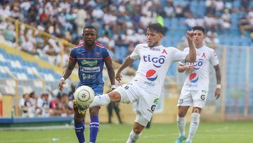 Quedaron definidas las semifinales en el Clausura 2022 de la liga salvadoreña. Los enfrentamientos serán CD Águila vs AD Isidro Metapán y Alianza FC vs CD Platense.