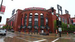 ST. LOUIS, MO - MAY 3: An exterior view of Busch Stadium as the game between the St. Louis Cardinals and the Milwaukee Brewers is postponed due to rain on May 3, 2017 in St. Louis, Missouri.   Dilip Vishwanat/Getty Images/AFP == FOR NEWSPAPERS, INTERNET, TELCOS &amp; TELEVISION USE ONLY ==