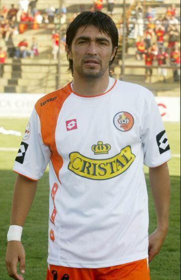 Mauricio Rojas en 2014 fue técnico de Provincial Marga Marga del fútbol amateur. Desde este año, se desempeña como técnico de la Sub 13 de Santiago Wanderers.