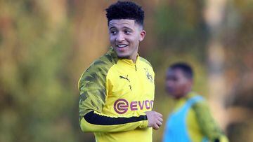 Dortmund happy to keep "outstanding" Sancho amid growing Man Utd links