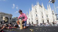 Giro de Italia: La emotiva y tierna charla de Egan con su mamá