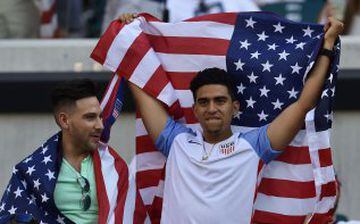 Imágenes de hinchas de EE.UU - Paraguay en Copa América