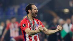 Soccer Football - Europa League Final - Olympique de Marseille vs Atletico Madrid - Groupama Stadium, Lyon, France - May 16, 2018   Atletico Madrid&#039;s Juanfran celebrates after winning the Europa League               REUTERS/Gonzalo Fuentes