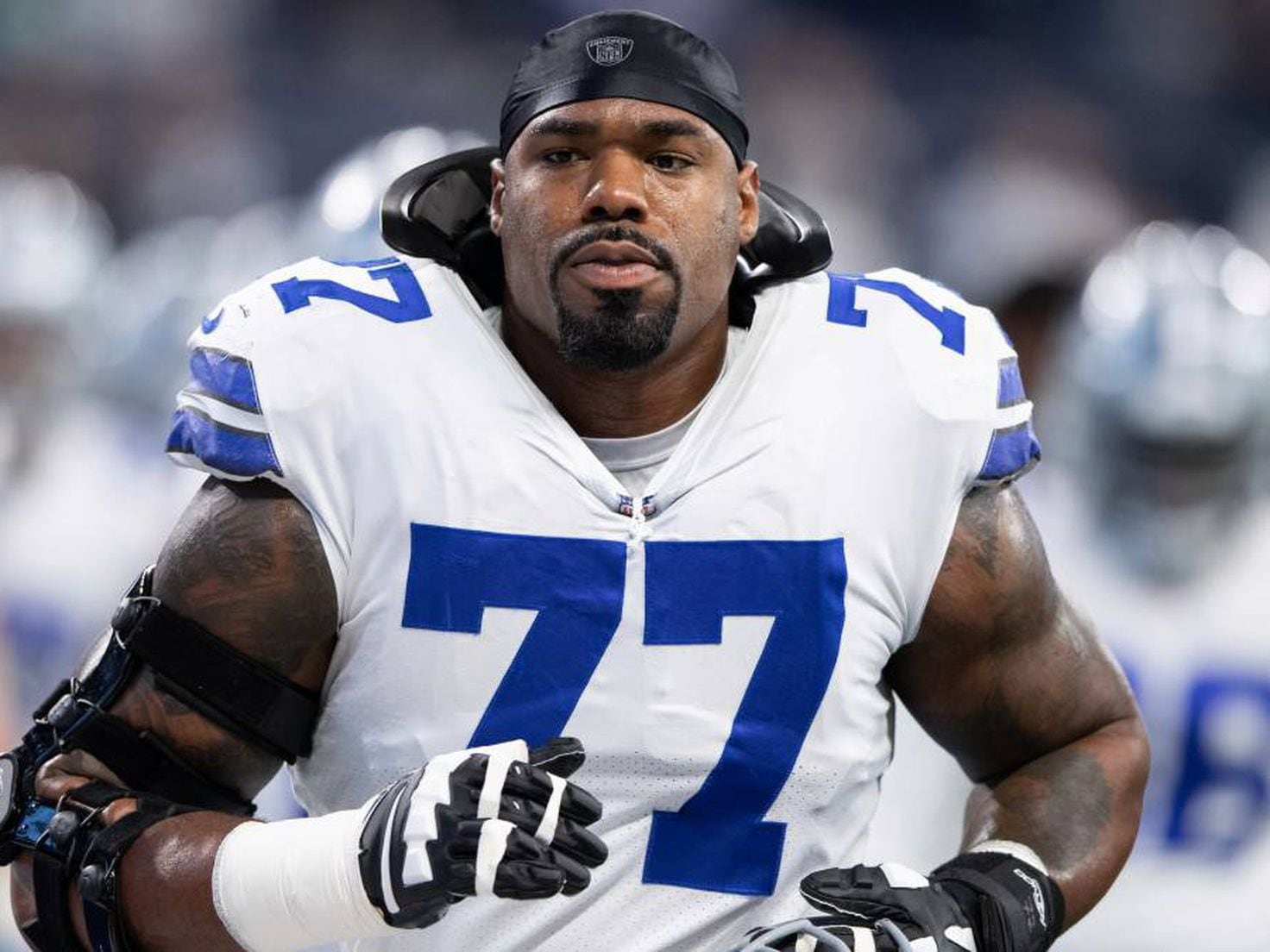 Cowboys' Tyron Smith Returns To Practice