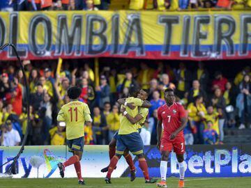 Colombia vence a Panam&aacute; en amistoso disputado en el estadio El Camp&iacute;n. 