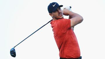 El golfista estadounidense fue el número 1 en la clasificación del PGA en 2018. Un ejemplo de que los golfistas también son atletas.