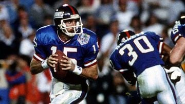 El quarterback fue campeón con los NY Giants en 1990 frente a los Buffalo Bills. 