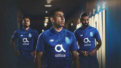 Herrera presenta el nuevo uniforme y se quedar&iacute;a en el Porto