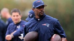 TEMPE, AZ - JANUARY 30:  Safeties coach Brian Flores gets the balls ready for drills during the New England Patriots Super Bowl XLIX Practice on January 30, 2015 at the Arizona Cardinals Practice Facility in Tempe, Arizona.  (Photo by Elsa/Getty Images)