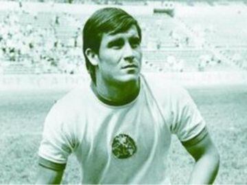 Cuando el "Pata Bendita" llegó a México en la temporada 71-72, lo que más se conocía de él era su apodo. Pronto demostró el poderío de su pierna izquierda, la cual se hizo inmortal.