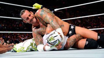 CM Punk y el Rey Misterio mantuvieron grandes combates en la WWE.