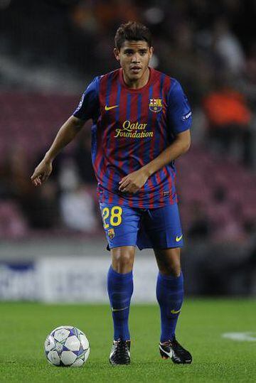 'Jona' debutó en Champions en un partido contra el Rubin Zazán en 2011 luciendo la camiseta del Barcelona.