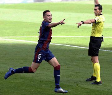 Escalante (left) celebrates as referee Juan Martínez Munuera signals for offside. Moments later, however, the goal was given after a VAR review.