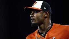 File-This Sept. 29, 2018, shows Baltimore Orioles right fielder Adam Jones running off the field between innings of the second baseball game of a doubleheader against the Houston Astros, in Baltimore. A person familiar with the negotiations tells The Associated Press that outfielder Adam Jones and the Arizona Diamondbacks have agreed to a one-year contract. The person spoke on condition of anonymity Sunday, March 10, 2019, because the agreement was subject to a successful physical. (AP Photo/Patrick Semansky, File)