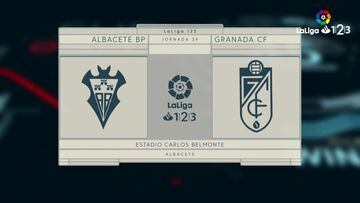 Adrián Ramos pone al Granada a un paso de Primera División