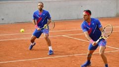 Cabal y Farah avanzan a tercera ronda del Roland Garros