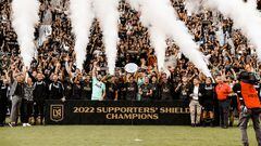 LAFC, comandado por Carlos Vela, terminó la MLS 2022 jugando en casa, donde a pesar de la derrota ante Nashville, festejaron la Supporters' Shield 2022.