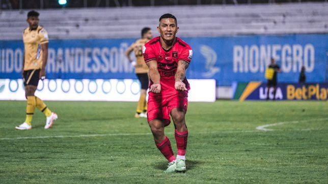Cristian Barrios: “La estatura no lo es todo en el fútbol”