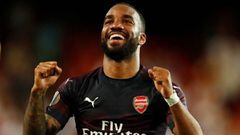 Soccer Football - Europa League Semi Final Second Leg - Valencia v Arsenal - Mestalla, Valencia, Spain - May 9, 2019  Arsenal&#039;s Alexandre Lacazette celebrates at the end of the match   Action Images via Reuters/Andrew Boyers