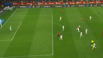 La polémica del España-Islandia: gol anulado, penalti a Olmo...
