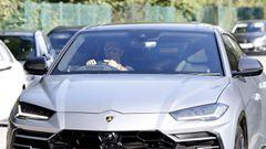 Imagen de Cristiano Ronaldo en su Lamborghini Urus.
