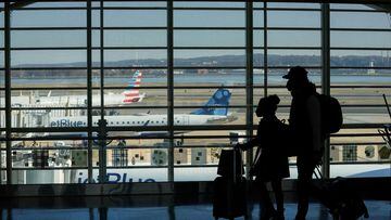 ¿En qué ciudades han aumentado más los precios de los pasajes de avión en 2023 en Estados Unidos?