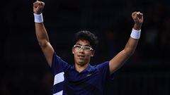 Hyeon Chung celebra su victoria ante Andrey Rublev en la final de la NextGen ATP Finals en Mil&aacute;n.