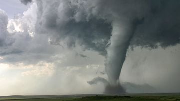 Las condiciones clim&aacute;ticas en Estados Unidos siguen empeorando en algunos estados y ya hay amenaza de tornado en varios de ellos. Ac&aacute; te decimos lo que debes saber.