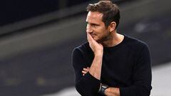 (FILES) In this file photo taken on September 29, 2020 Chelsea&#039;s English head coach Frank Lampard reacts during the English League Cup fourth round football match between Tottenham Hotspur and Chelsea at Tottenham Hotspur Stadium in London. - Everton
